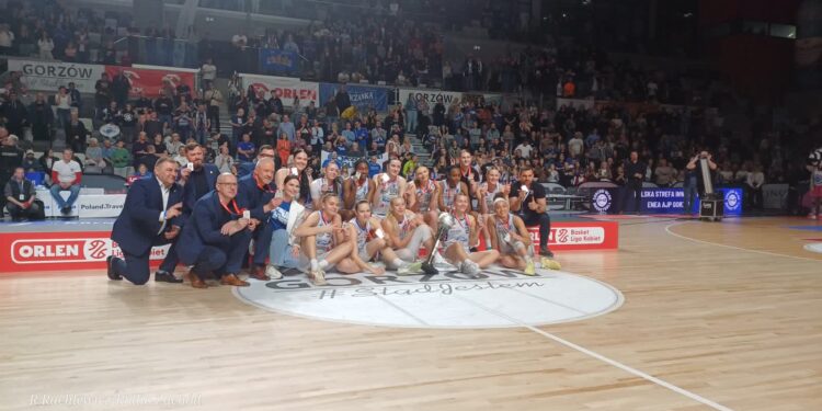 Studio Arena: AZS AJP Gorzów – VBW Gdynia