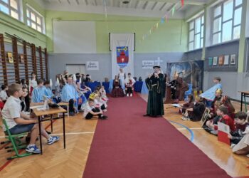 Dzień Z Bolesławem Chrobrym w SP 10