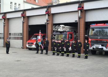 Więcej strażaków w Gorzowie. Wśród nich kobieta!