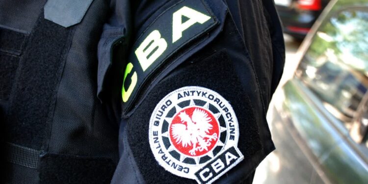 Korupcja. Inspektor WIOŚ i cztery inne osoby zatrzymane przez CBA