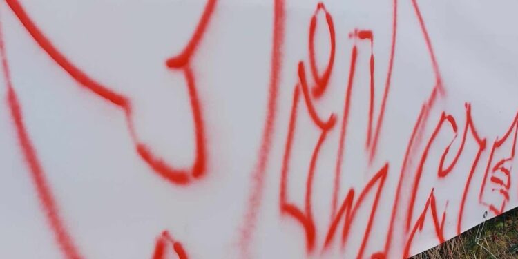 Nie warto niszczyć banerów wyborczych