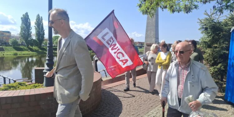 Nie pochód, a spacer z okazji Święta Pracy