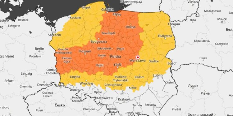 Idą burze z gradem. Alerty IMGW dla całego województwa