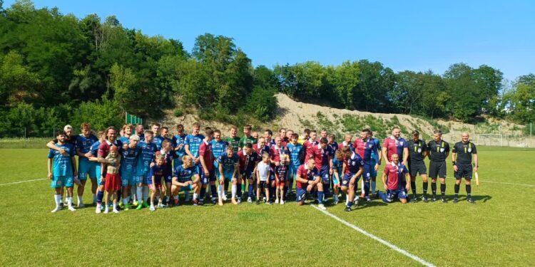 Ostatnia Prosta: piłka nożna (Warta), lekkoatletyka, flat track, siatkówka