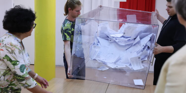 Trzy gminy dostaną pieniądze za najwyższą frekwencję podczas wyborów