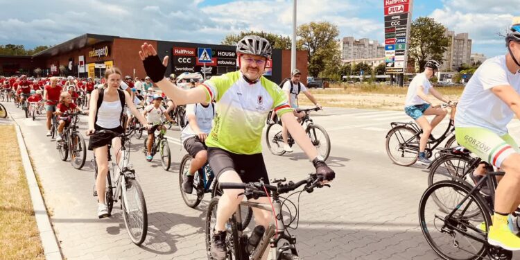 Masa Rowerowa w kolorach Gorzowa