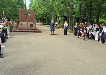Uczcili pamięć Polaków zesłanych na Sybir. Uroczyste obchody w Gorzowie