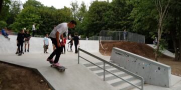 Jest wykonawca rozbudowy skateparku