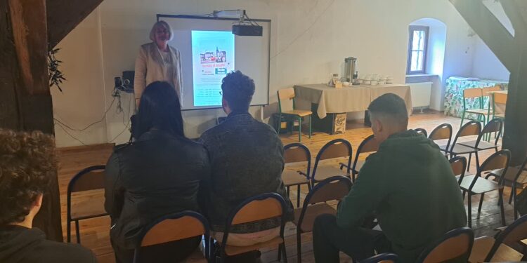 Dlaczego warto zostać w Gorzowie? Tego dowiedziała się gorzowska młodzież