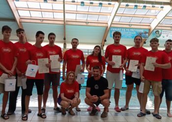 Czują się jak ryba w wodzie! Gorzowianie uzyskali karty pływackie