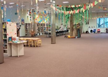 Lato w bibliotece. Ciekawe zajęcia dla najmłodszych