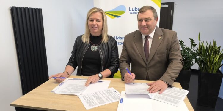 Miliony dla organizacji pozarządowych