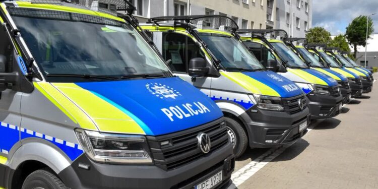 Nowe furgony dla policjantów prewencji