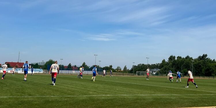 Warta remisowo w sparingu, spora grupa testowanych