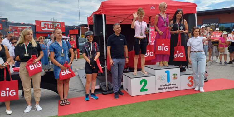 Rowerzyści z medalami. To oni wykręcili najwięcej kilometrów dla Gorzowa