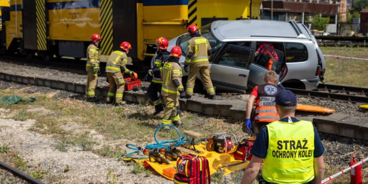 Bezpieczne piątki na skrzyżowaniu torów i dróg
