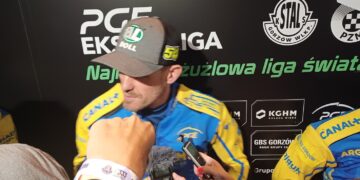 Poderbowy niedosyt stalowców