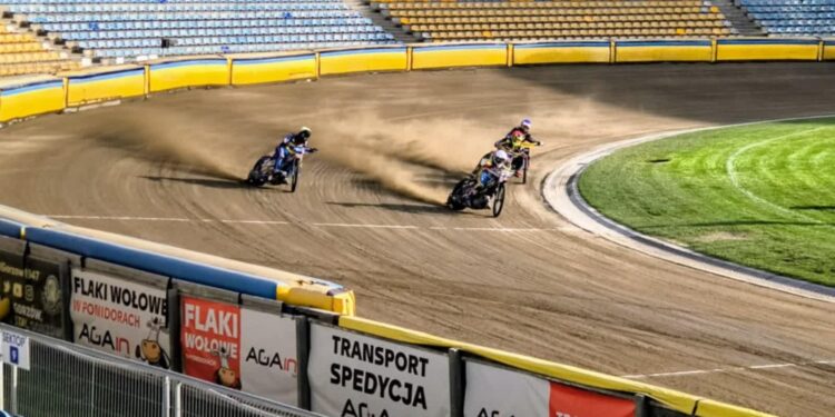 Udane debiuty lubuskich żużlowców