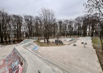 Coraz więcej osób korzysta ze skateparku. „Cieszymy się z rozbudowy” 