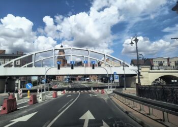 Wraca sygnalizacja przy Moście Staromiejskim