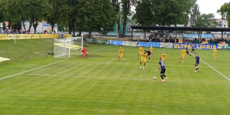Tym razem piłkarskie derby w Zielonej Górze