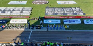 Stal zaczyna dziś play-down
