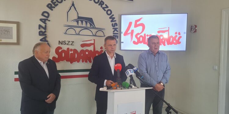 Pokaz filmu i bieg ulicami miasta. Solidarność w Gorzowie świętuje 45-lecie. 