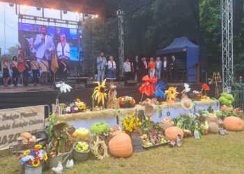 Tradycja, smak i wspólnota. W Bogdańcu trwa Lubuskie Święto Chleba.