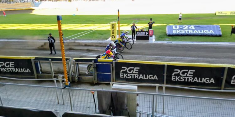 Stal urwała punkt liderowi