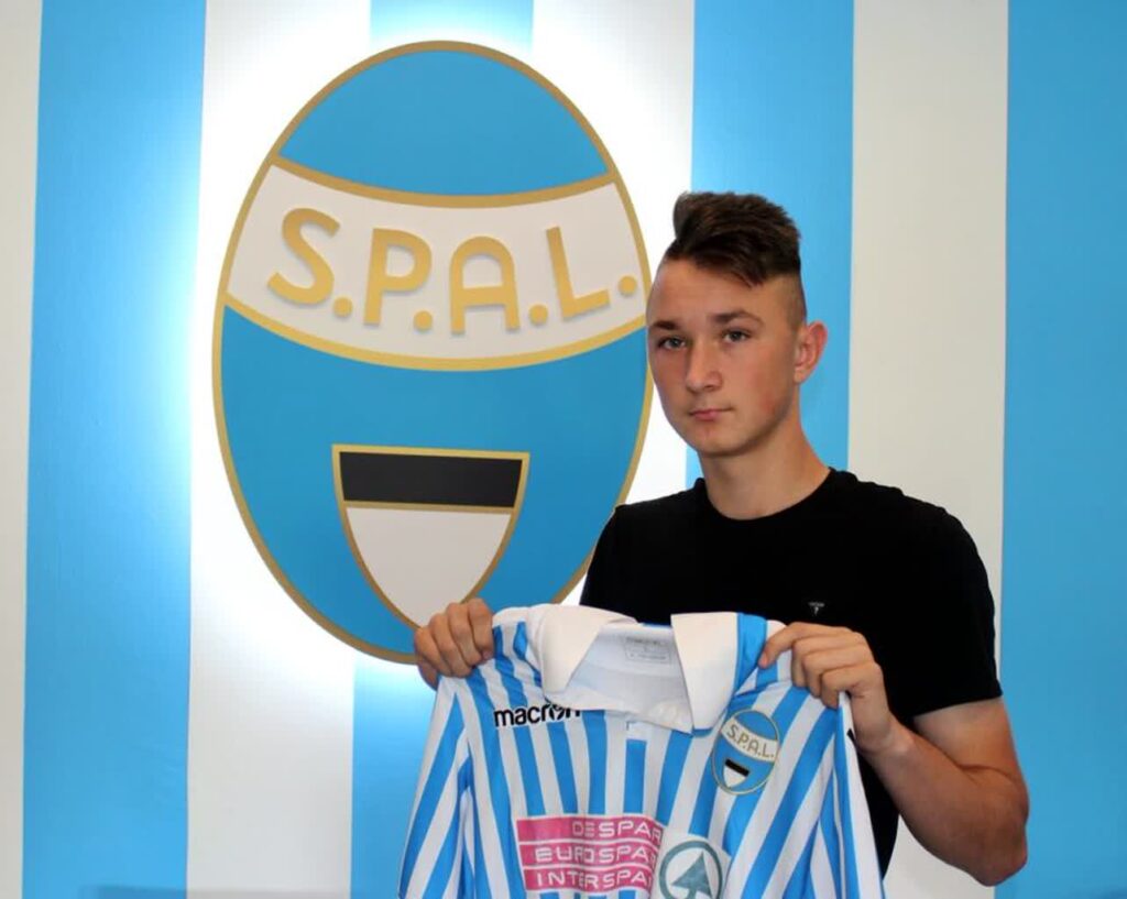 5 lat temu Jakub Iskra posmakował Serie A w barwach zespołu z Ferrary (fot. spalferrara.it)