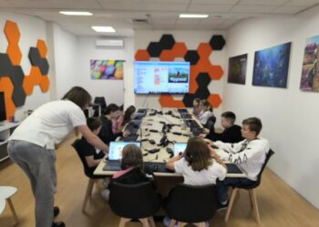 Python, Scratch i dobra zabawa – najmłodsi gorzowianie uczą się programowania