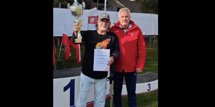 Trener też potrafi celnie strzelać