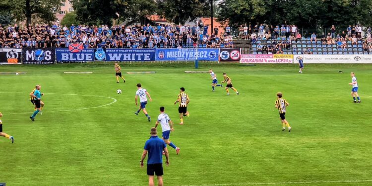 Stilon nadal ma komplet, choć Dozamet się postawił