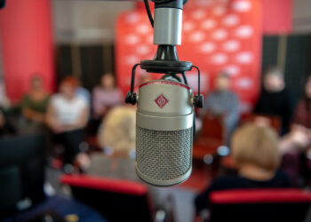 „Subiektywna historia polskiego reportażu radiowego”. Sesja dziennikarska z udziałem nominowanych i jury konkursu na reportaż [GALERIA ZDJĘĆ]