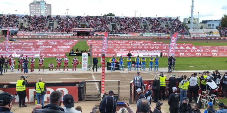 Niewysoka porażka Stali w Bydgoszczy – do odrobienia w rewanżu 4 punkty