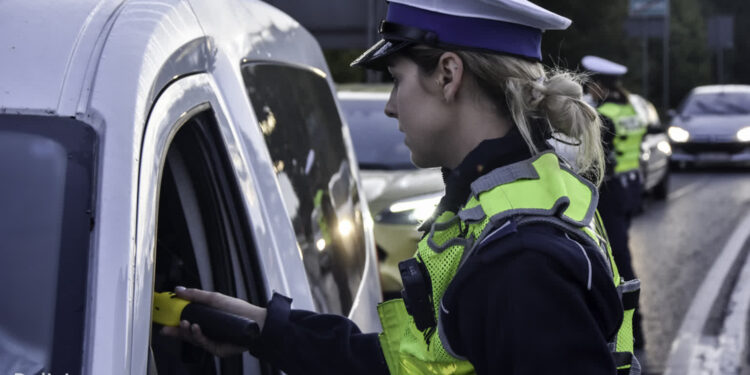 Poranna akcja trzeźwości. Wpadło czterech pijanych kierowców