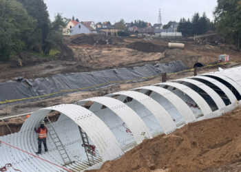 Budują przepust dla Kłodawki