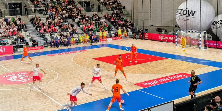 Polacy świetni, ale nieskuteczni – z remisu zadowolona tylko Holandia