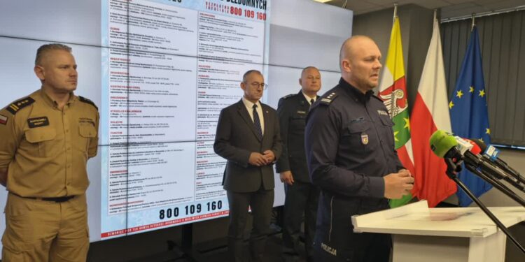 Wojewoda: chcemy być gotowi do zimowych zagrożeń