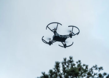 Szkolenie dronowe dla wszystkich uczniów ZSTiO