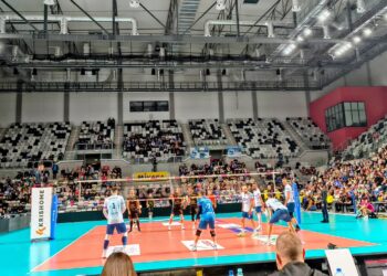 Mizerne dwa sety, solidny trzeci – Cuprum Stilon przegrał ze Skrą