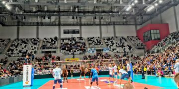 Mizerne dwa sety, solidny trzeci – Cuprum Stilon przegrał ze Skrą