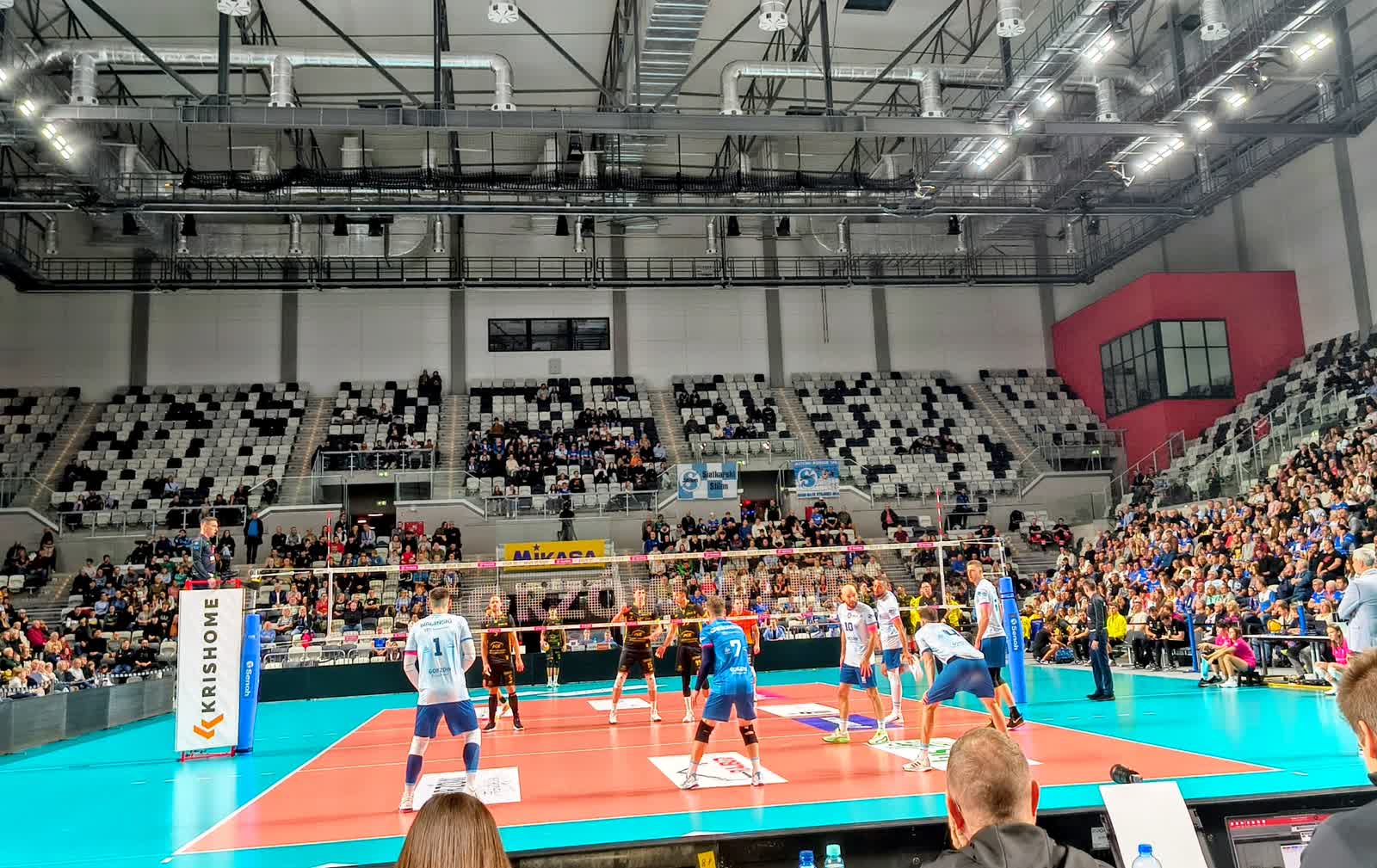 Mizerne dwa sety, solidny trzeci – Cuprum Stilon przegrał ze Skrą Mizerne dwa sety, solidny trzeci – Cuprum Stilon przegrał ze Skrą