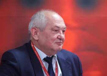 Kolejny członek PiS zawieszony. W tle sprawa CPK