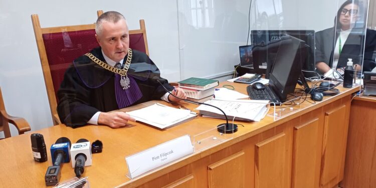 Ruszył proces ws. kolizji na S3 z udziałem byłego marszałka