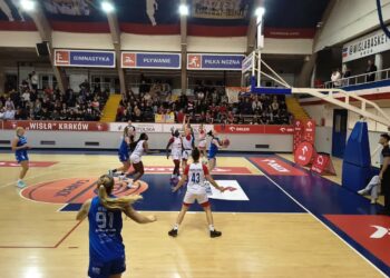 Nokaut w pierwszej kwarcie i KSSSE Enea AJP z kolejnym zwycięstwem