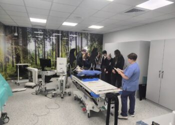 Licealiści z „Puszkina” poznali pracę lekarzy