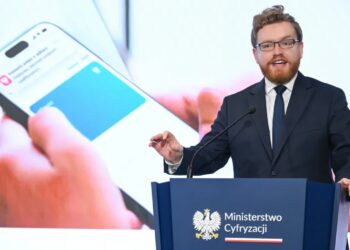 Nowa funkcjonalność w aplikacji mObywatel. Polacy jako pierwsi mają do niej dostęp