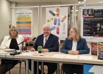 Spędź noc w bibliotece