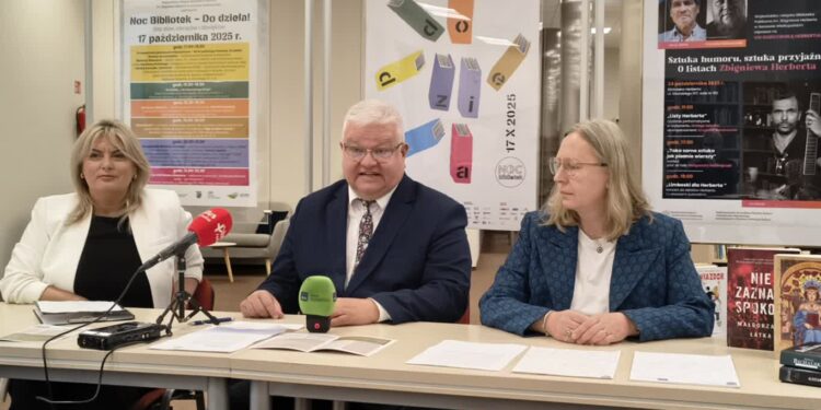 Spędź noc w bibliotece